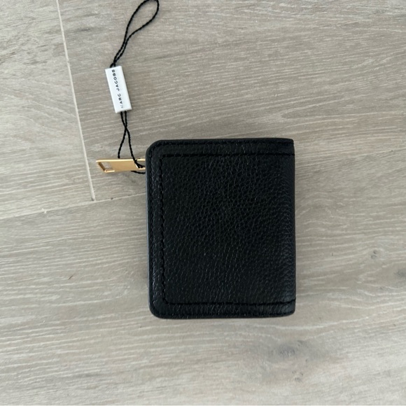 Marc Jacobs - Black Wallet - Picture 2 of 4